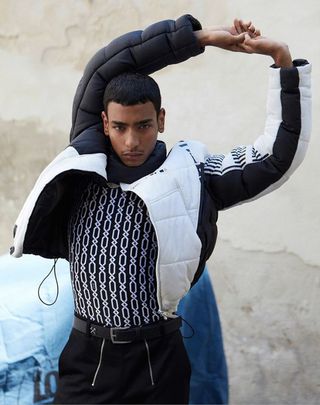 #I-D

ph  benjamin huseby

st serhat isik
