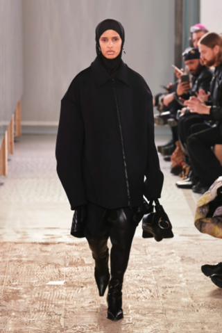 #TRUSSARDI F/W22

st haley wollens